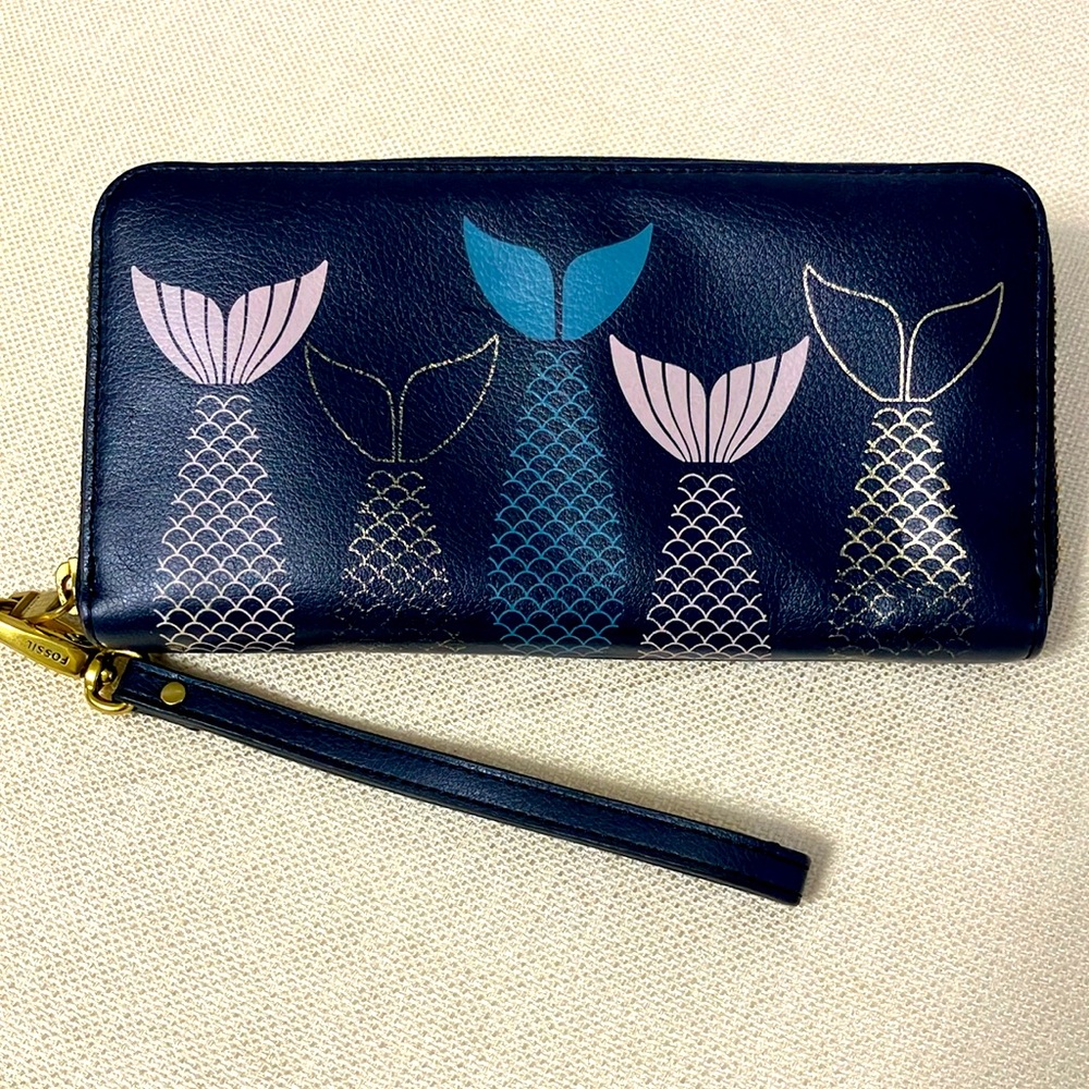 Fossil Emma Zip Wristlet Wallet Mermaid Tail Print